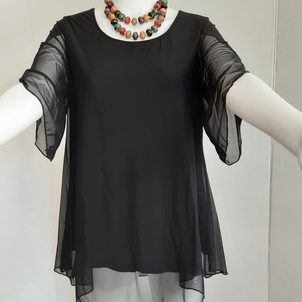 NWOT SESE CODE BLACK MESH TULIP TUNIC SLEEVE TOP